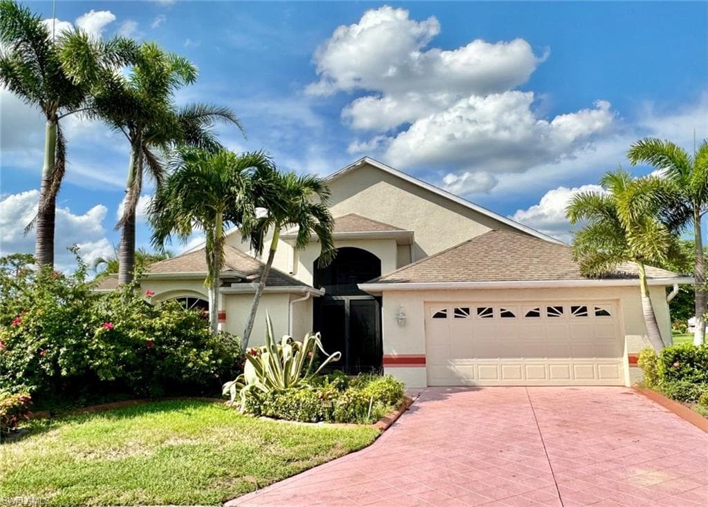 17751 Ficus CT NORTH FORT MYERS, FL 33917