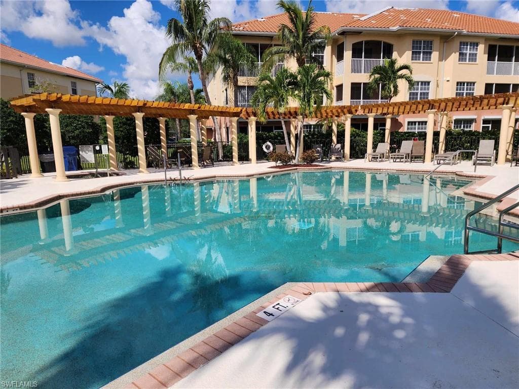 1109 Van Loon Commons CIR 303 CAPE CORAL, FL 33909