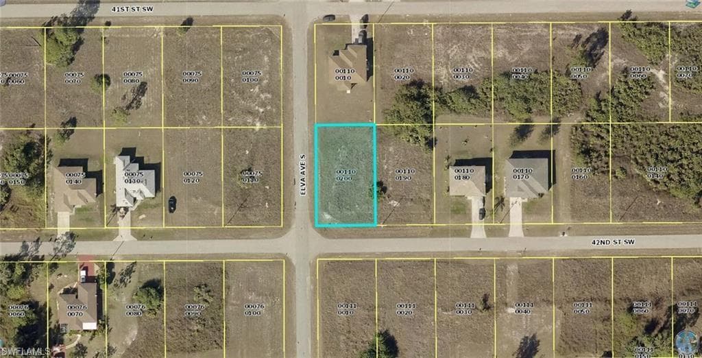 2618 42nd ST SW LEHIGH ACRES, FL 33976