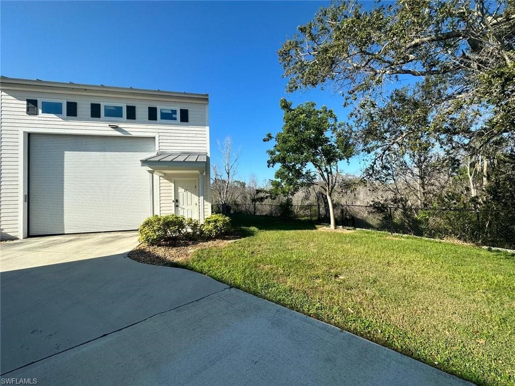18950 S Tamiami TRL 17 FORT MYERS, FL 33908