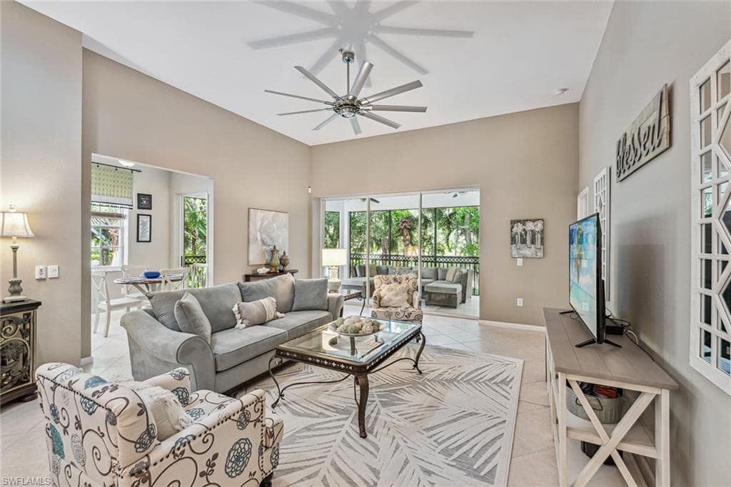 3955 Deer Crossing CT 201 NAPLES, FL 34114