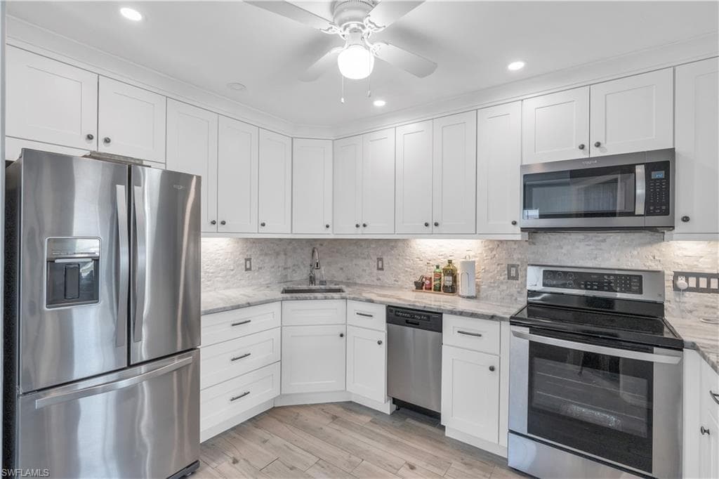 11607 Chapman AVE BONITA SPRINGS, FL 34135
