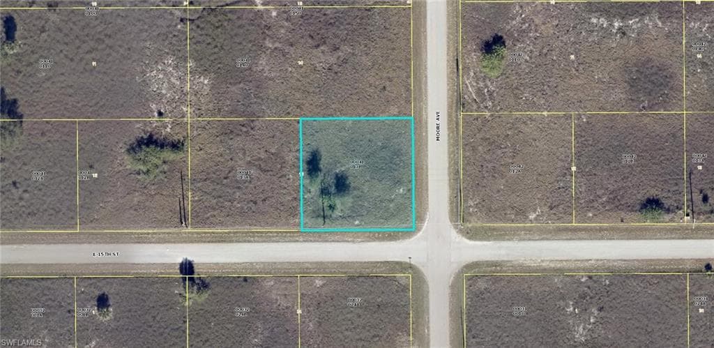 3907 E 15th ST LEHIGH ACRES, FL 33972