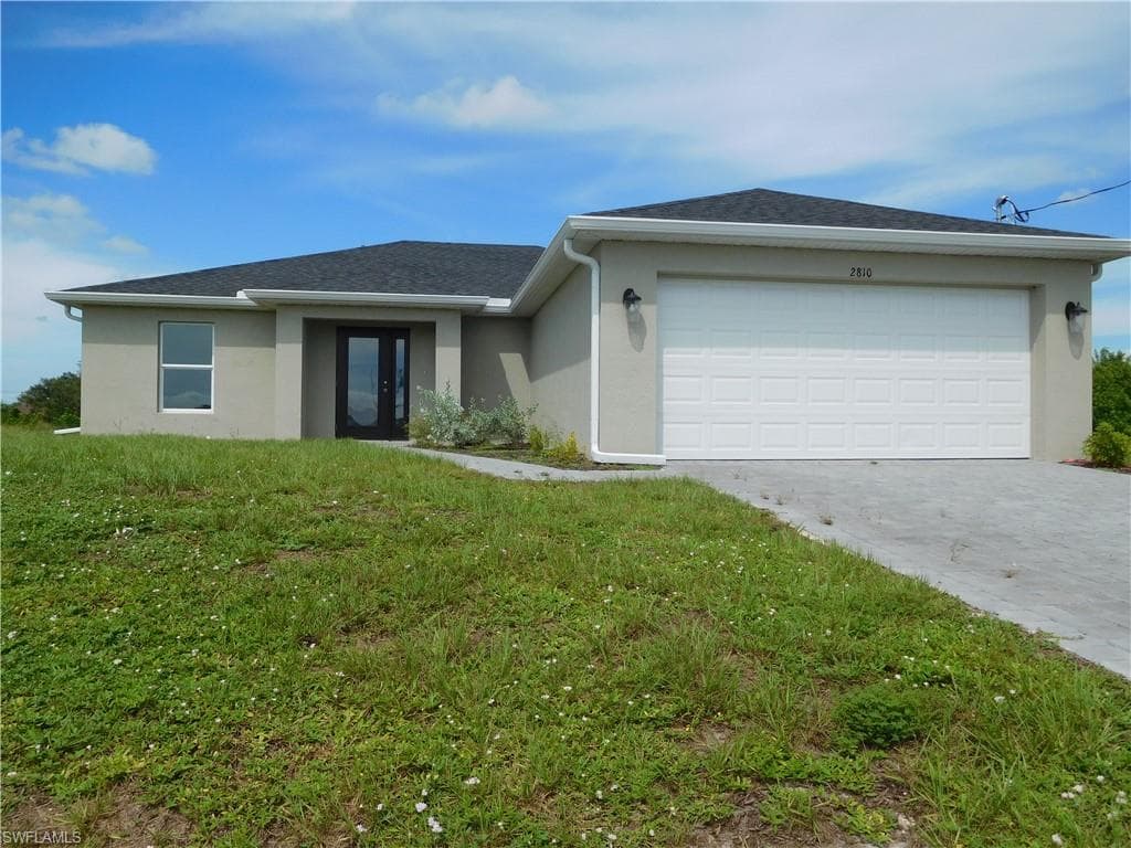 2810 NW 4th PL CAPE CORAL, FL 33993
