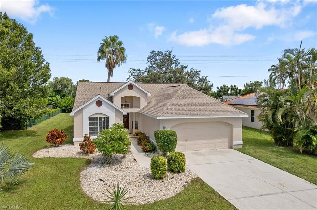 14611 Blackbird LN FORT MYERS, FL 33919