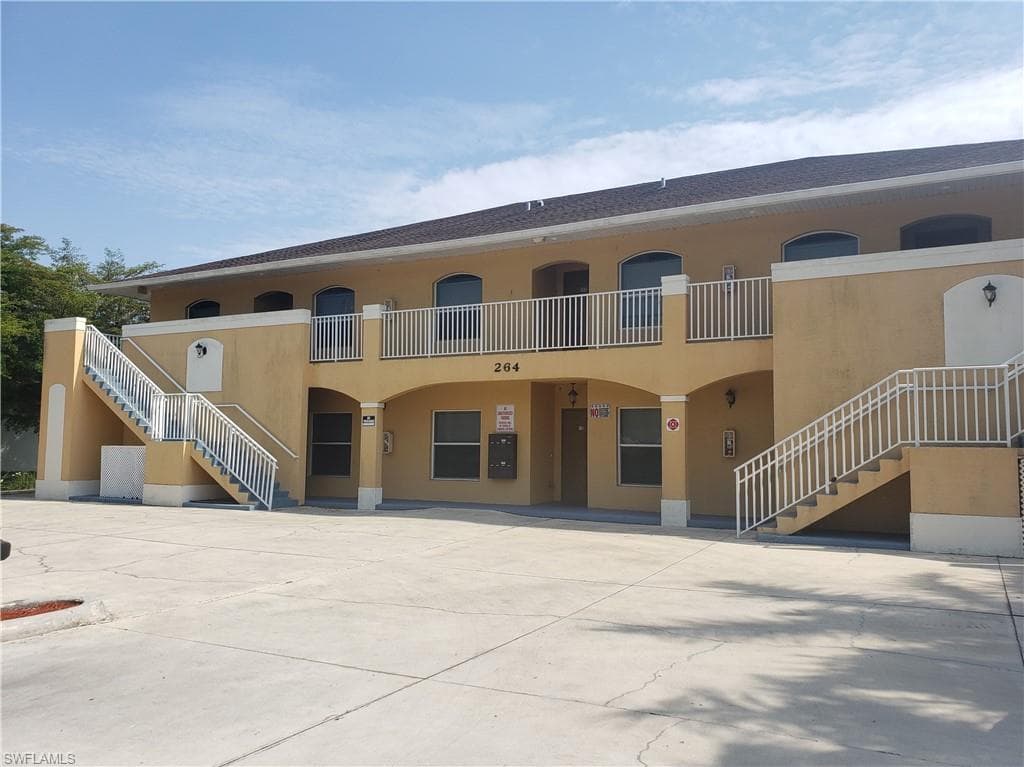 264 SW 3rd TER 103 CAPE CORAL, FL 33991