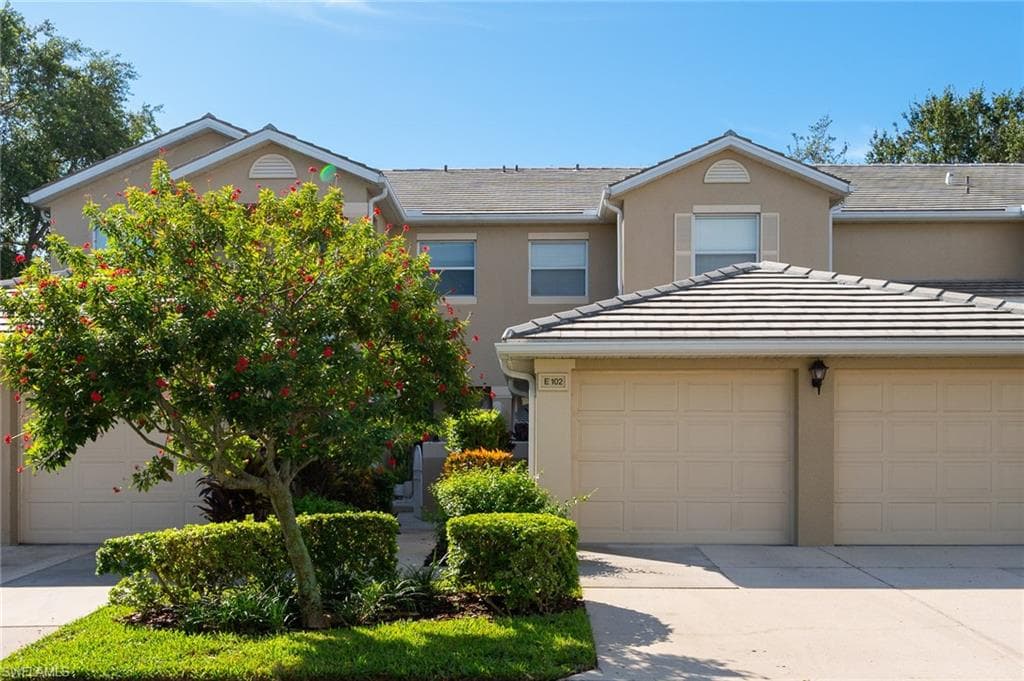 12070 Summergate CIR 102 FORT MYERS, FL 33913
