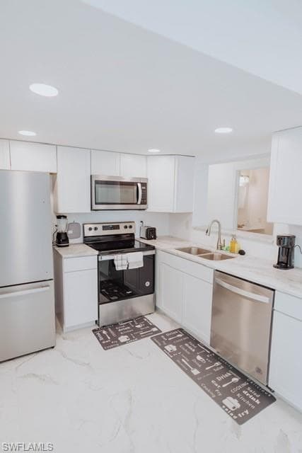 2903 E 8th ST LEHIGH ACRES, FL 33972