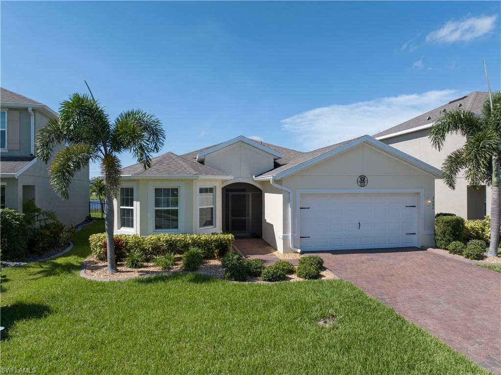 2606 Manzilla LN CAPE CORAL, FL 33909