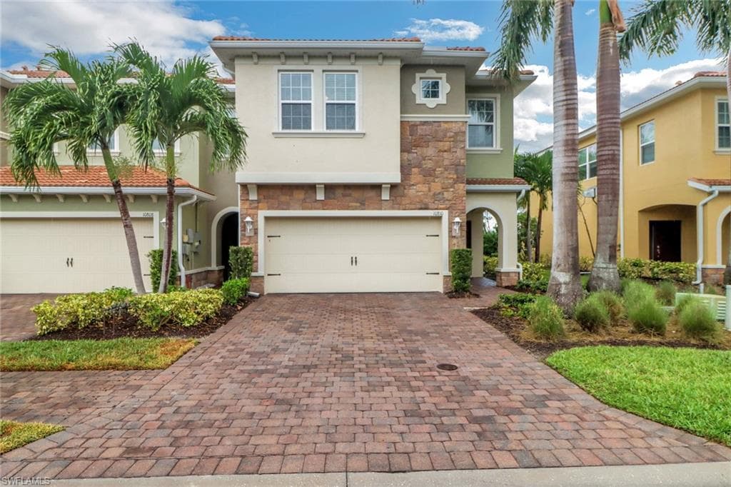 10810 Alvara WAY BONITA SPRINGS, FL 34135