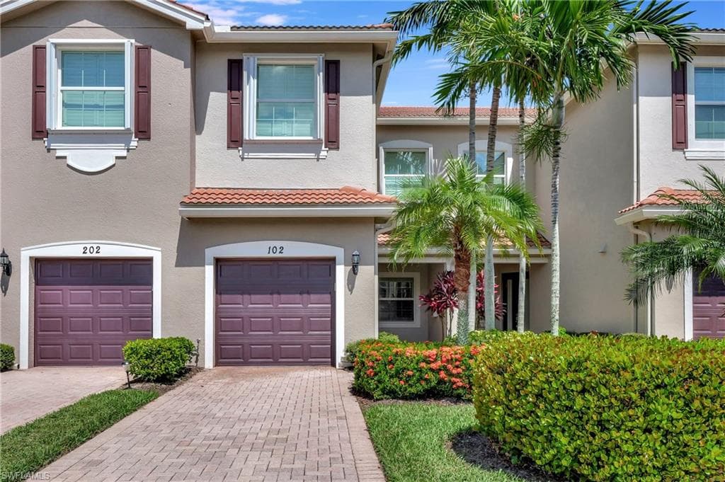 6545 Monterey PT 102 NAPLES, FL 34105