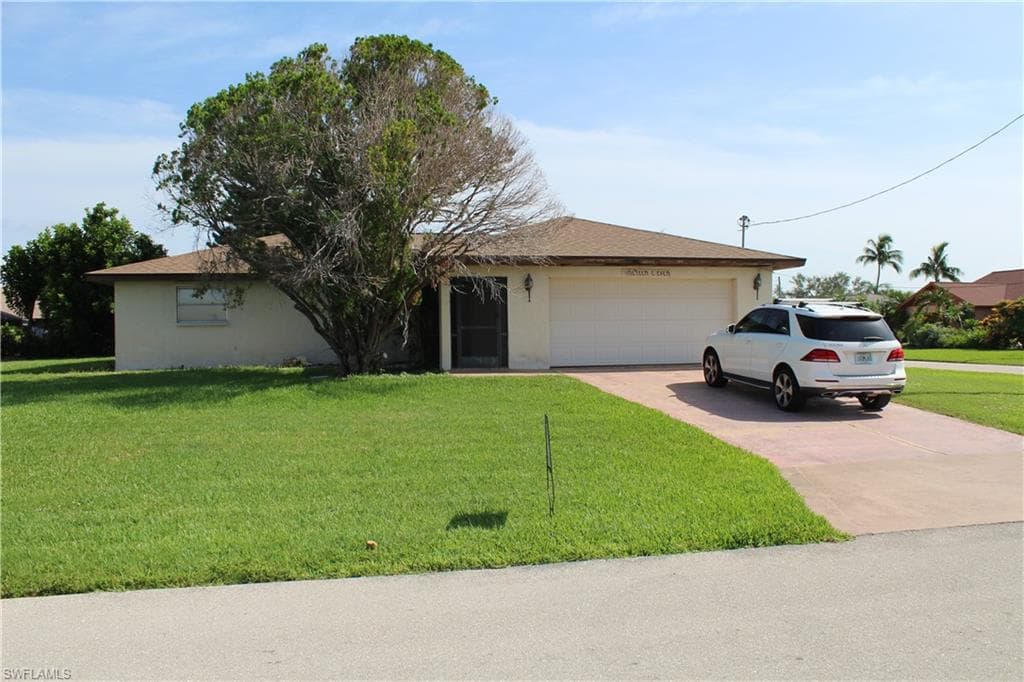 1911 SE 2nd TER CAPE CORAL, FL 33990