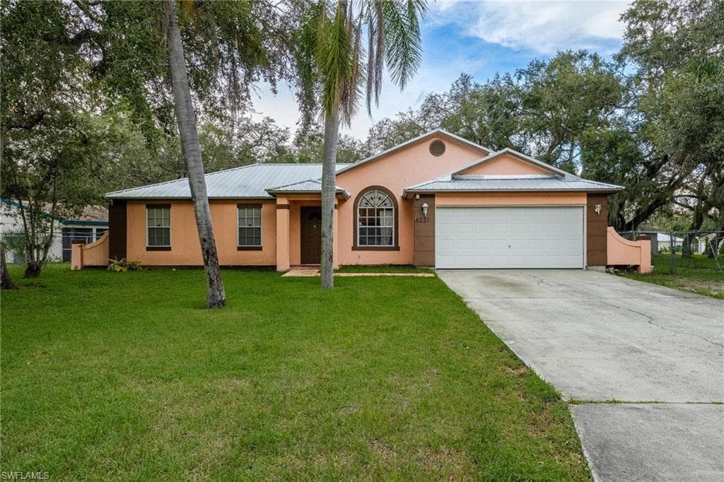 4032 Albany RD LABELLE, FL 33935