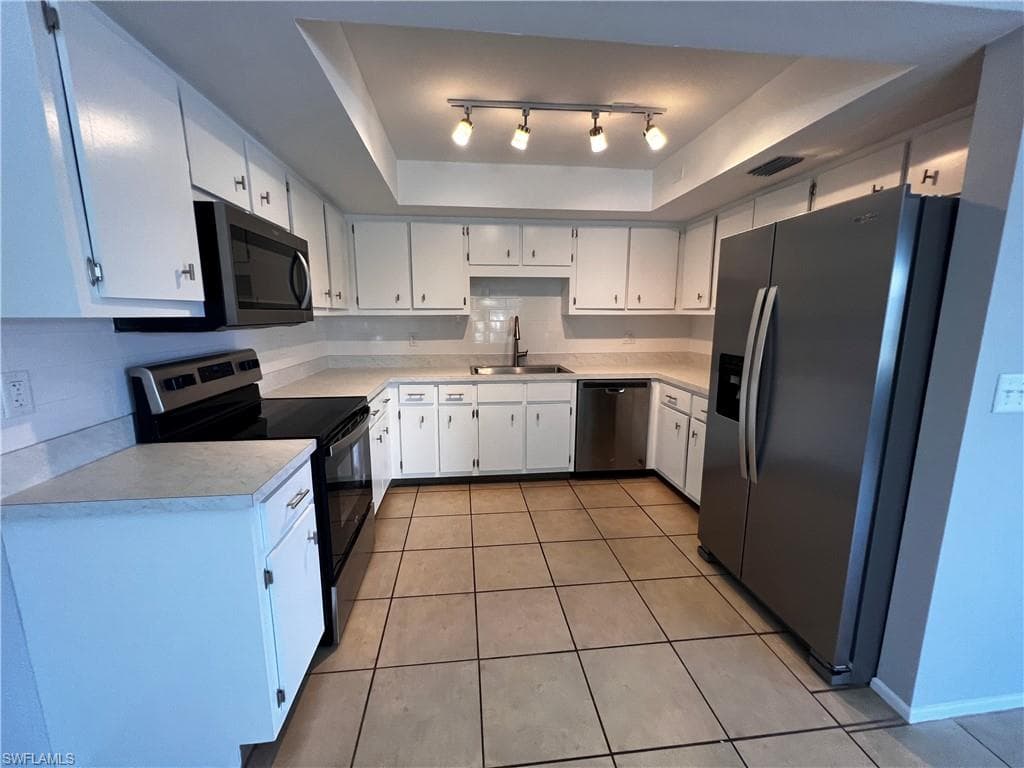 1248 SE 7th ST 110 CAPE CORAL, FL 33990