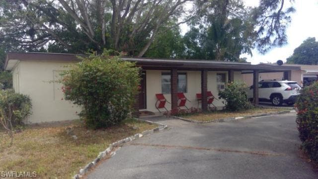 2044 Earl RD FORT MYERS, FL 33901