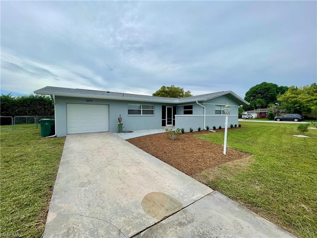 2274 43rd LN SW NAPLES, FL 34116