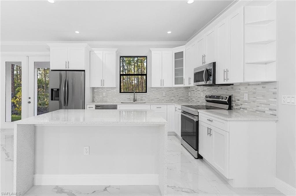 4267 4th AVE SE NAPLES, FL 34117