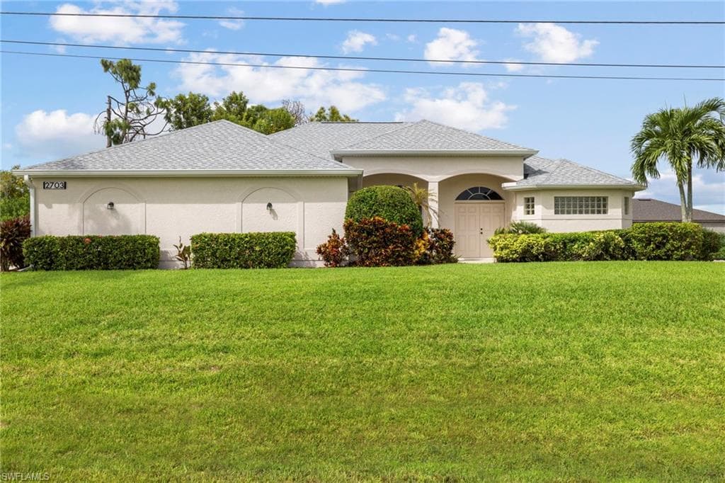 2703 SW Embers TER CAPE CORAL, FL 33991