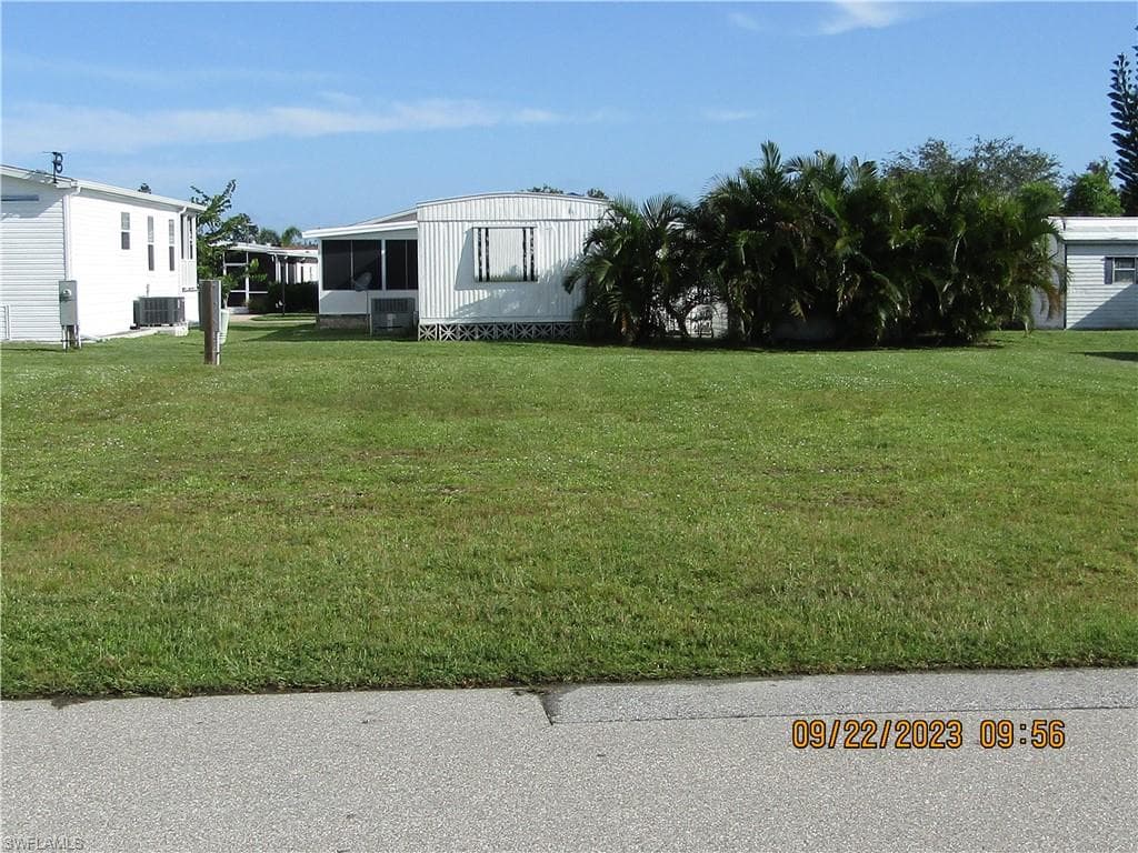 192 Dophlin PUNTA GORDA, FL 33950