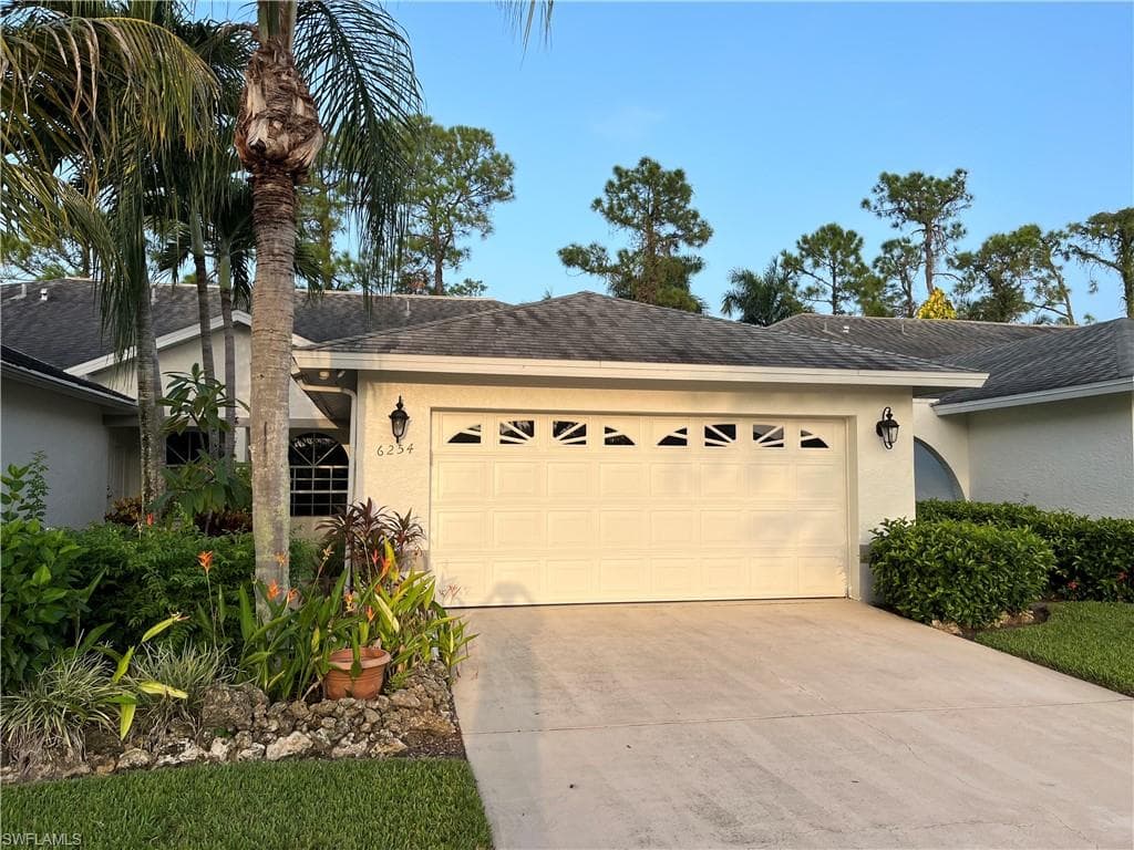 6254 Shadowood CIR 1302 NAPLES, FL 34112