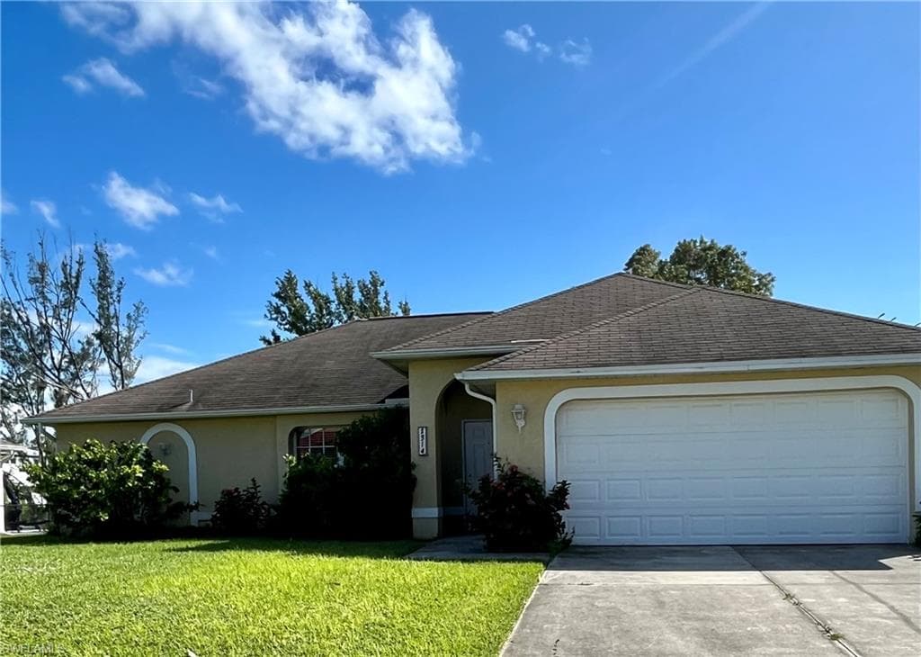 2314 SW 22nd TER CAPE CORAL, FL 33991