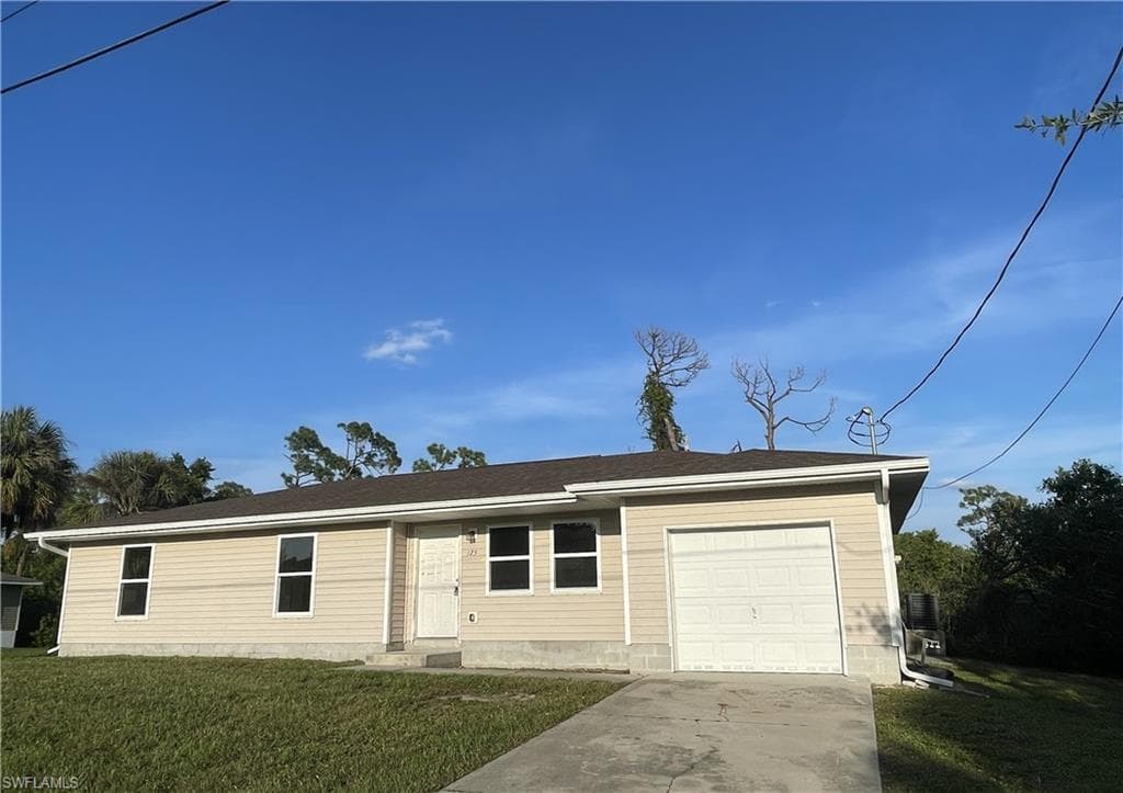 125 Deleon DR PORT CHARLOTTE, FL 33980