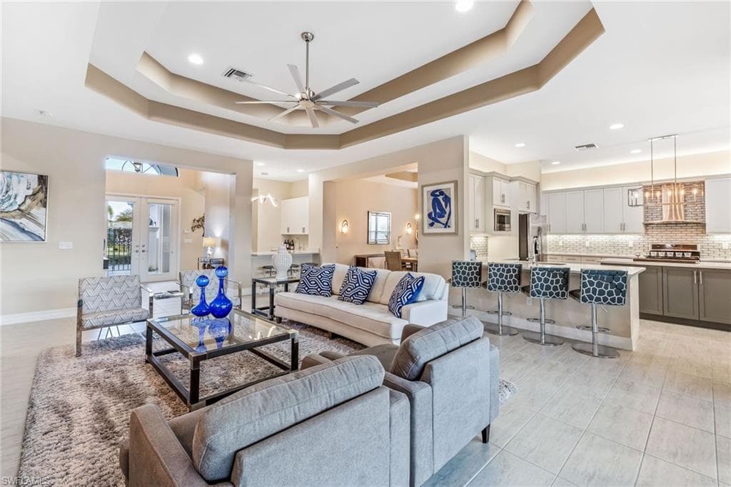 4525 Azalea DR NAPLES, FL 34119