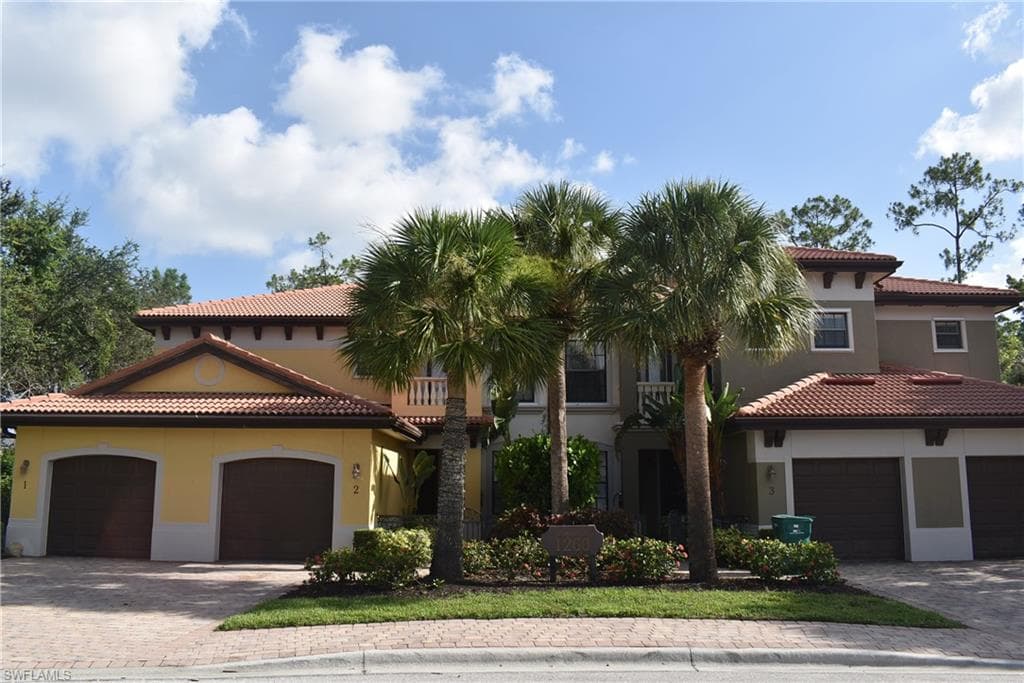 1260 Carpazi CT 2 NAPLES, FL 34105