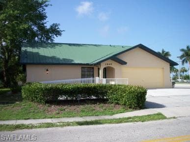 1540 SW 48th TER CAPE CORAL, FL 33914