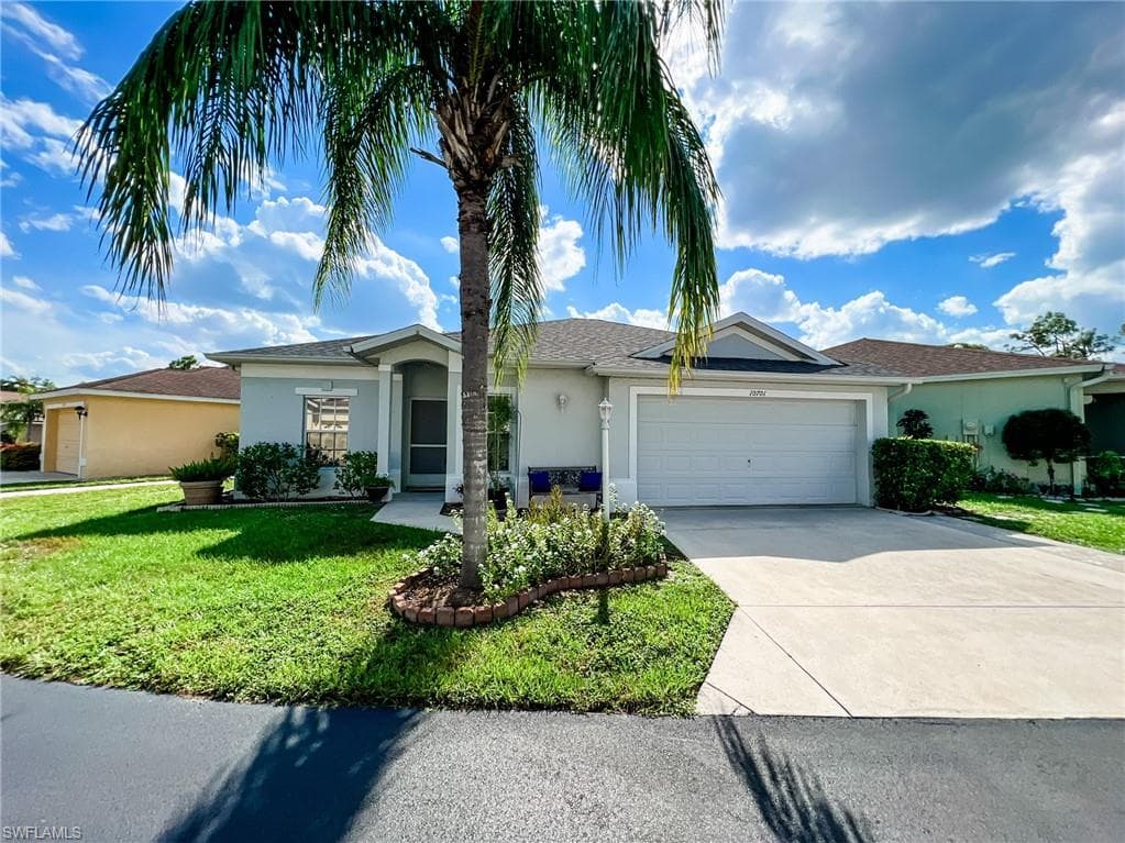 10701 Rio Mar CIR ESTERO, FL 33928
