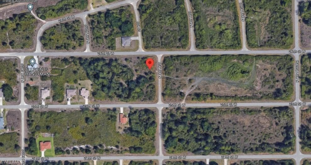 2901 26th ST W LEHIGH ACRES, FL 33971