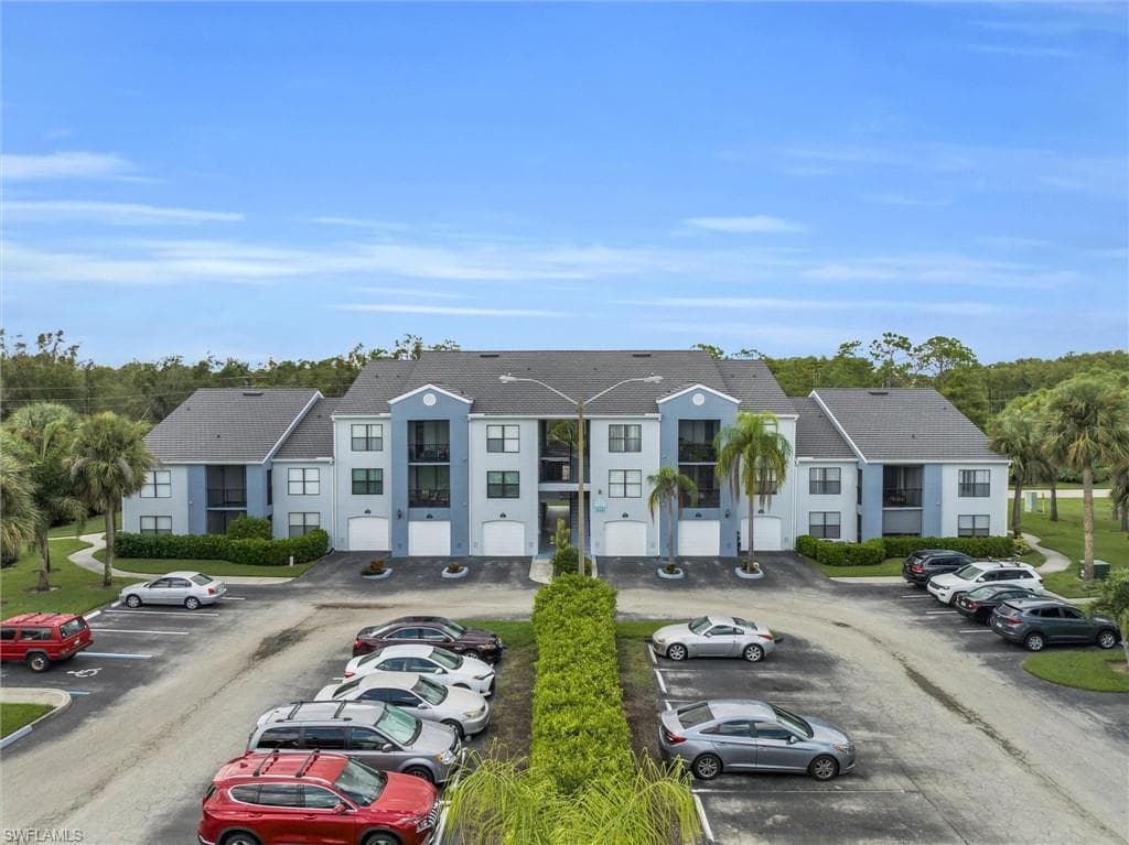 13535 Eagle Ridge DR 736 FORT MYERS, FL 33912