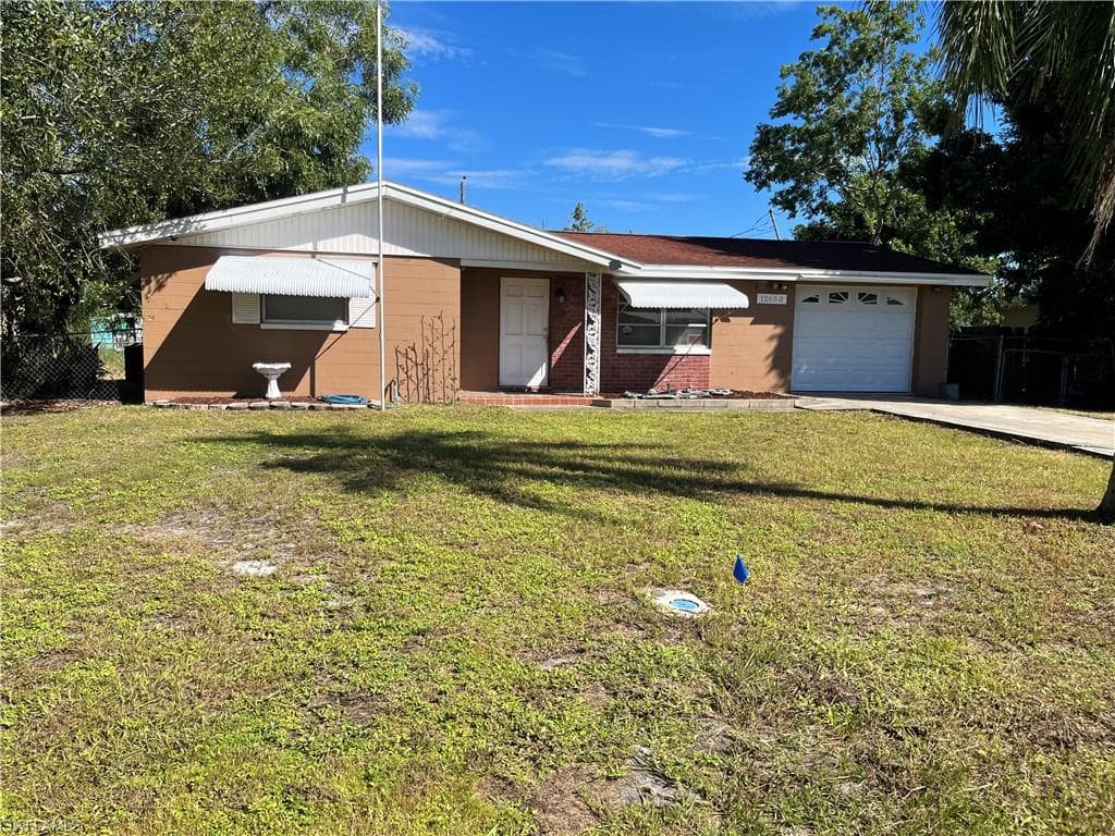 12650 3rd ST FORT MYERS, FL 33905