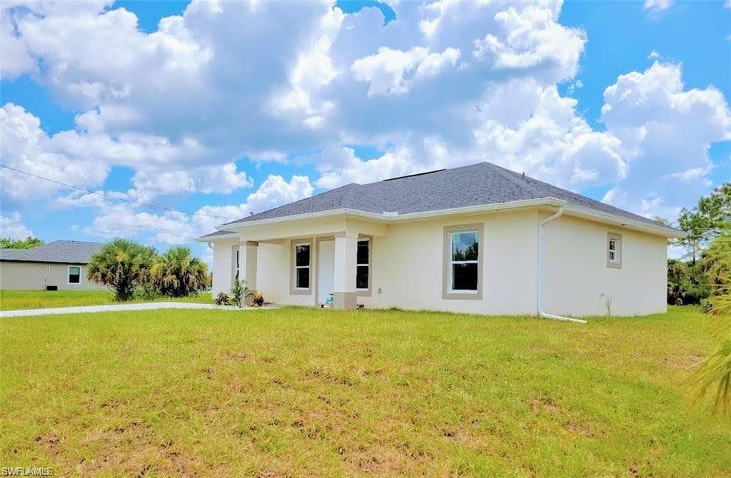 6534 Forest CIR LABELLE, FL 33935