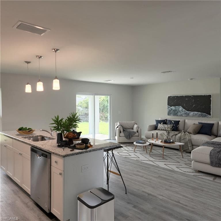 3319 55th ST W LEHIGH ACRES, FL 33971