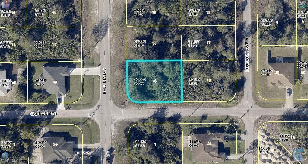 403/405 Bell BLVD S LEHIGH ACRES, FL 33974