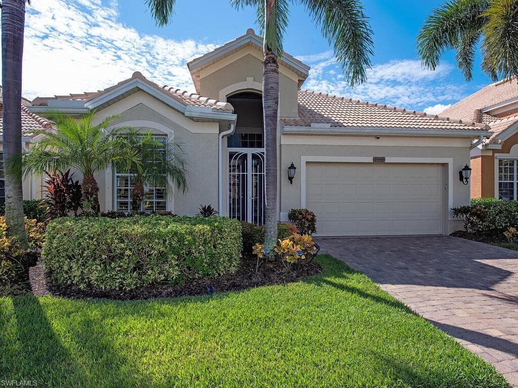 1980 Timarron WAY NAPLES, FL 34109
