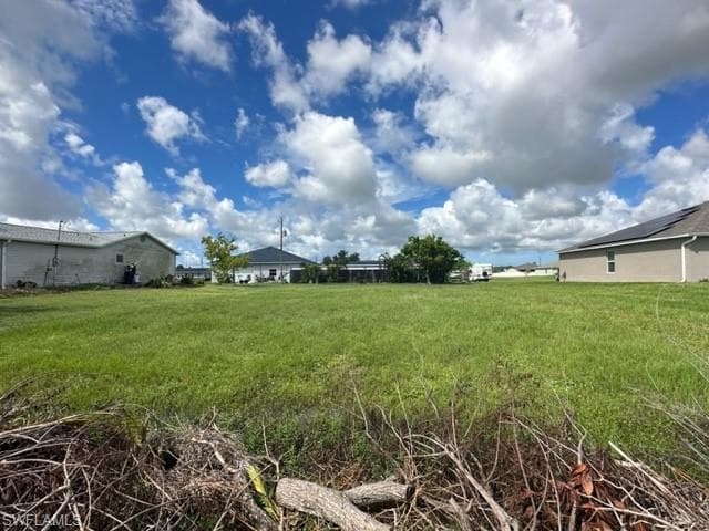 1322 NE 10th AVE CAPE CORAL, FL 33909