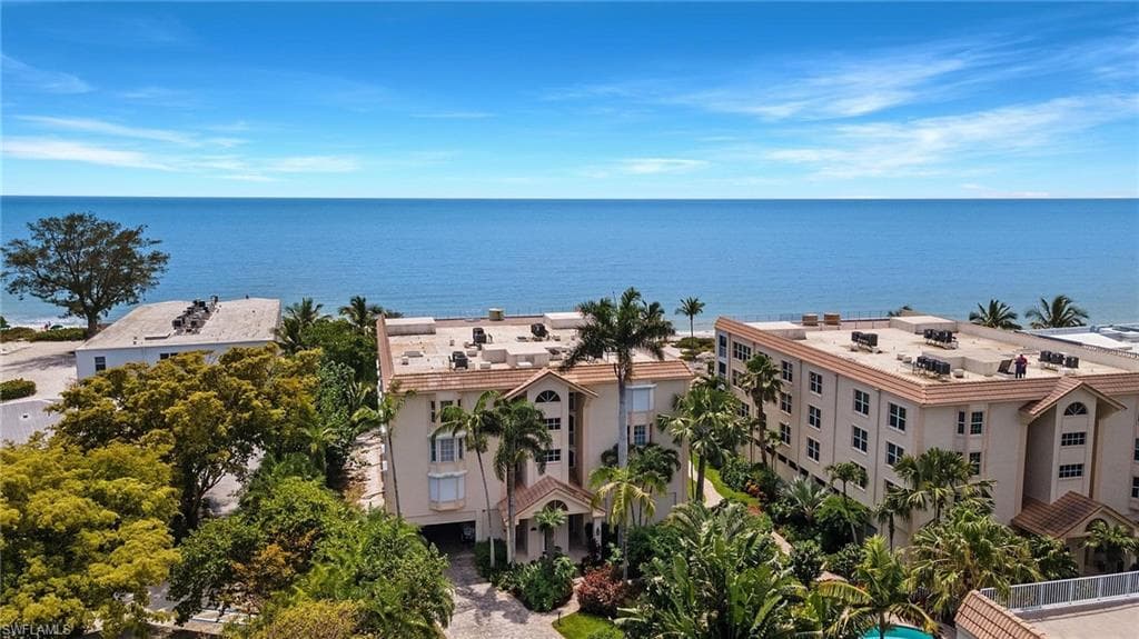 3135 W Gulf DR 206 SANIBEL, FL 33957