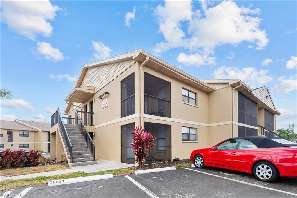 5327 Summerlin RD 2710 FORT MYERS, FL 33919