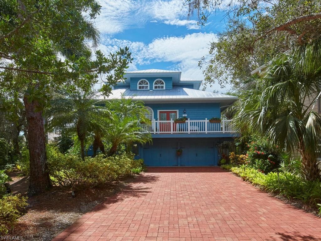 3814 Survey CIR BONITA SPRINGS, FL 34134