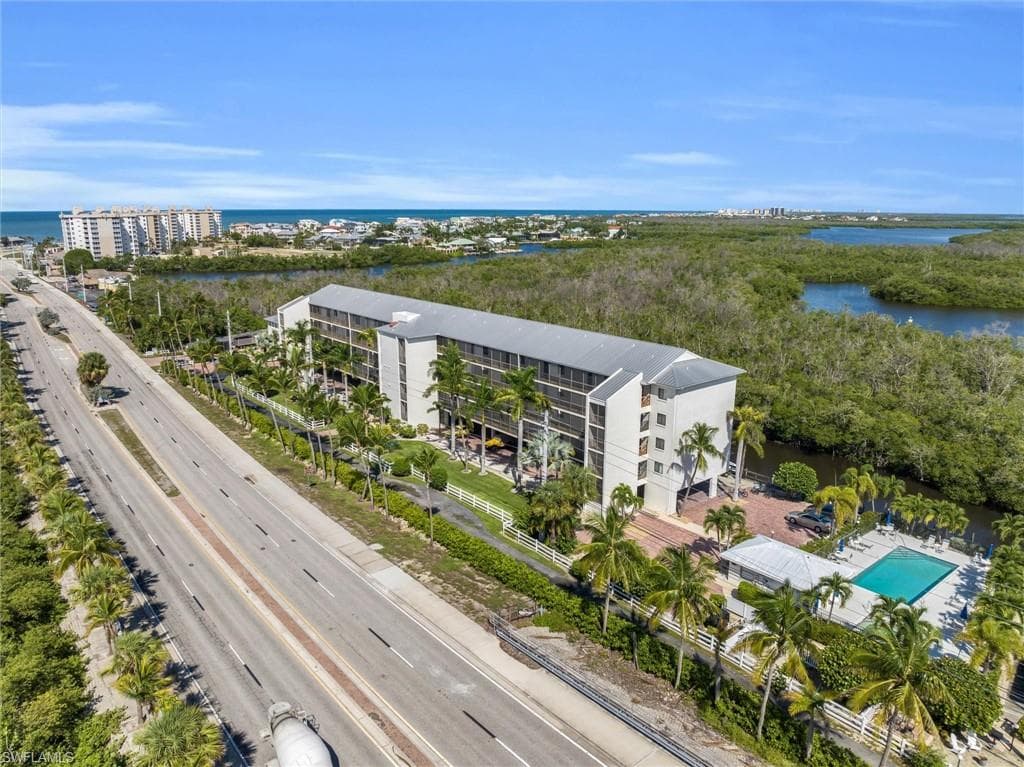 5220 Bonita Beach RD 204 BONITA SPRINGS, FL 34134