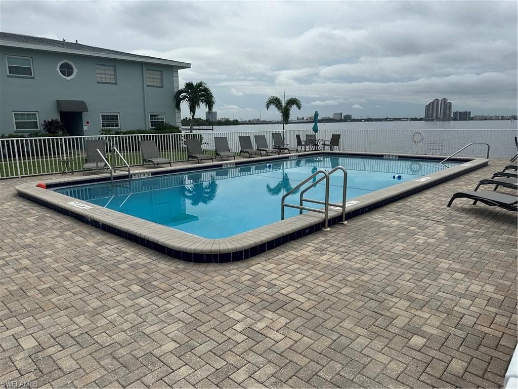 3322 N Key DR 8 NORTH FORT MYERS, FL 33903