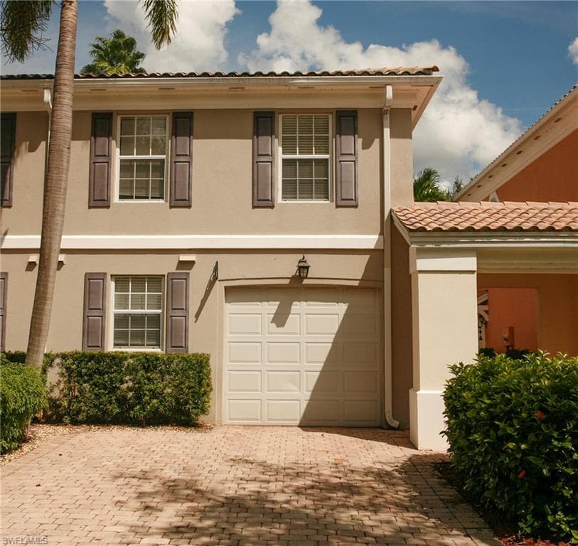 5681 Cove CIR 46 NAPLES, FL 34119