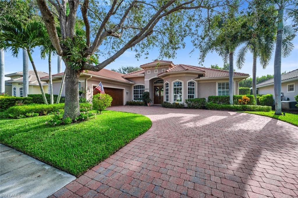 4960 Rustic Oaks CIR NAPLES, FL 34105