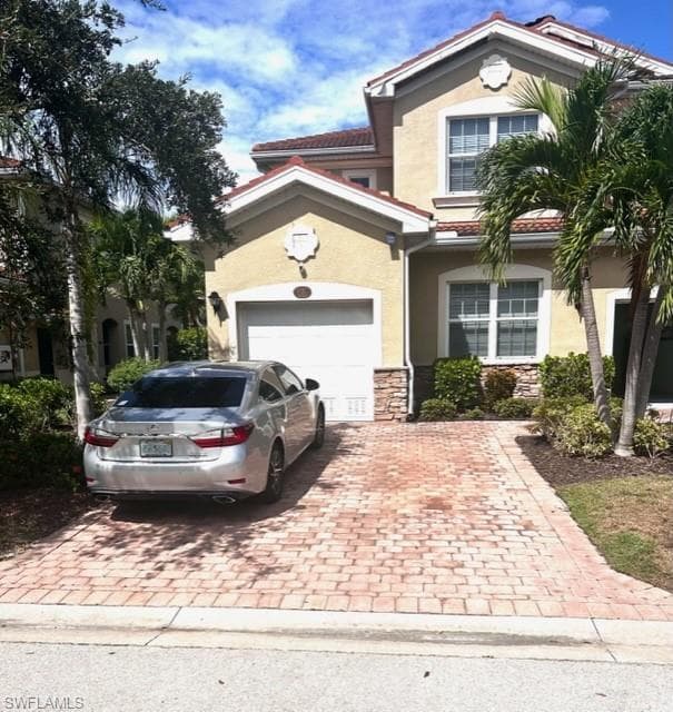 8551 Oakshade CIR 201 FORT MYERS, FL 33919