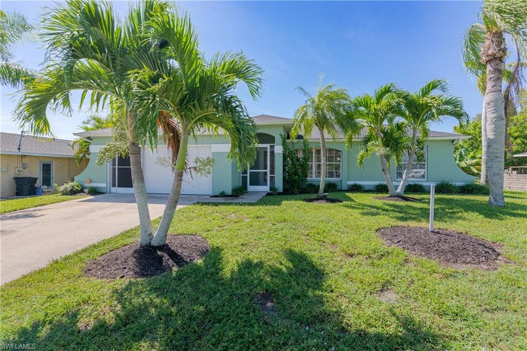 204 SE 18th ST CAPE CORAL, FL 33990