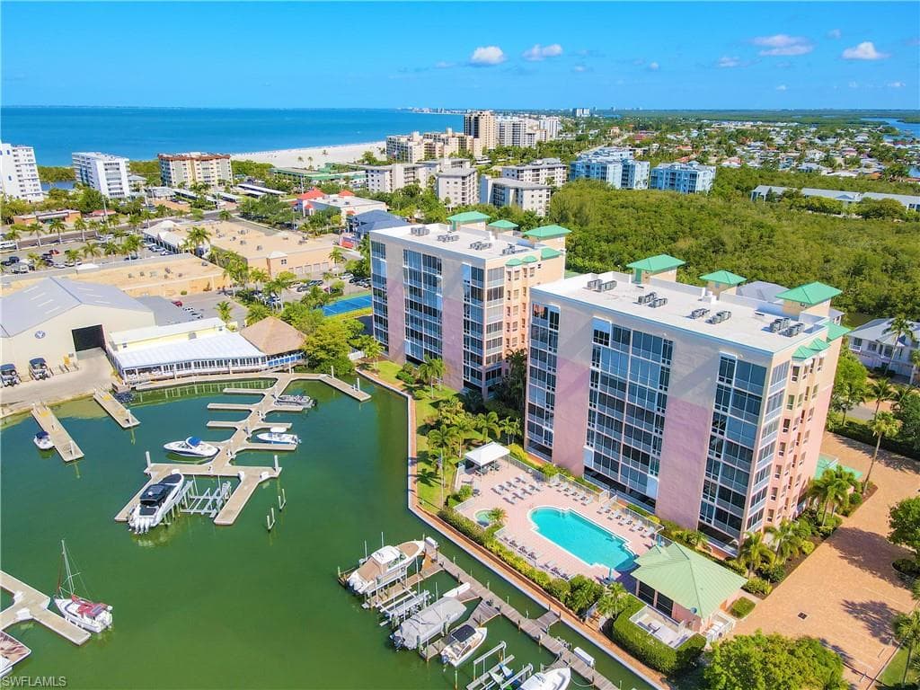 150 Lenell RD 604 FORT MYERS BEACH, FL 33931