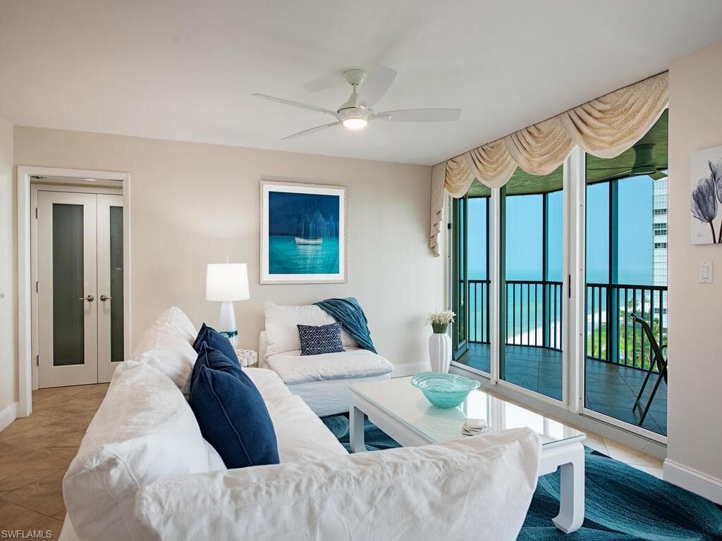 4651 Gulf Shore BLVD N 1206 NAPLES, FL 34103