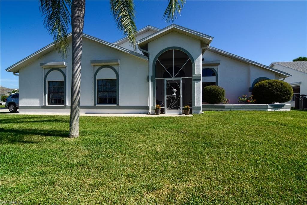 17500 Fan Palm CT NORTH FORT MYERS, FL 33917